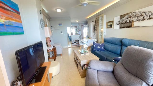 2 makuuhuone Asunto myytävänä paikassa La Manga del Mar Menor mukana uima-altaan 
autotalli - 229 000 € (Ref: 10118193)
