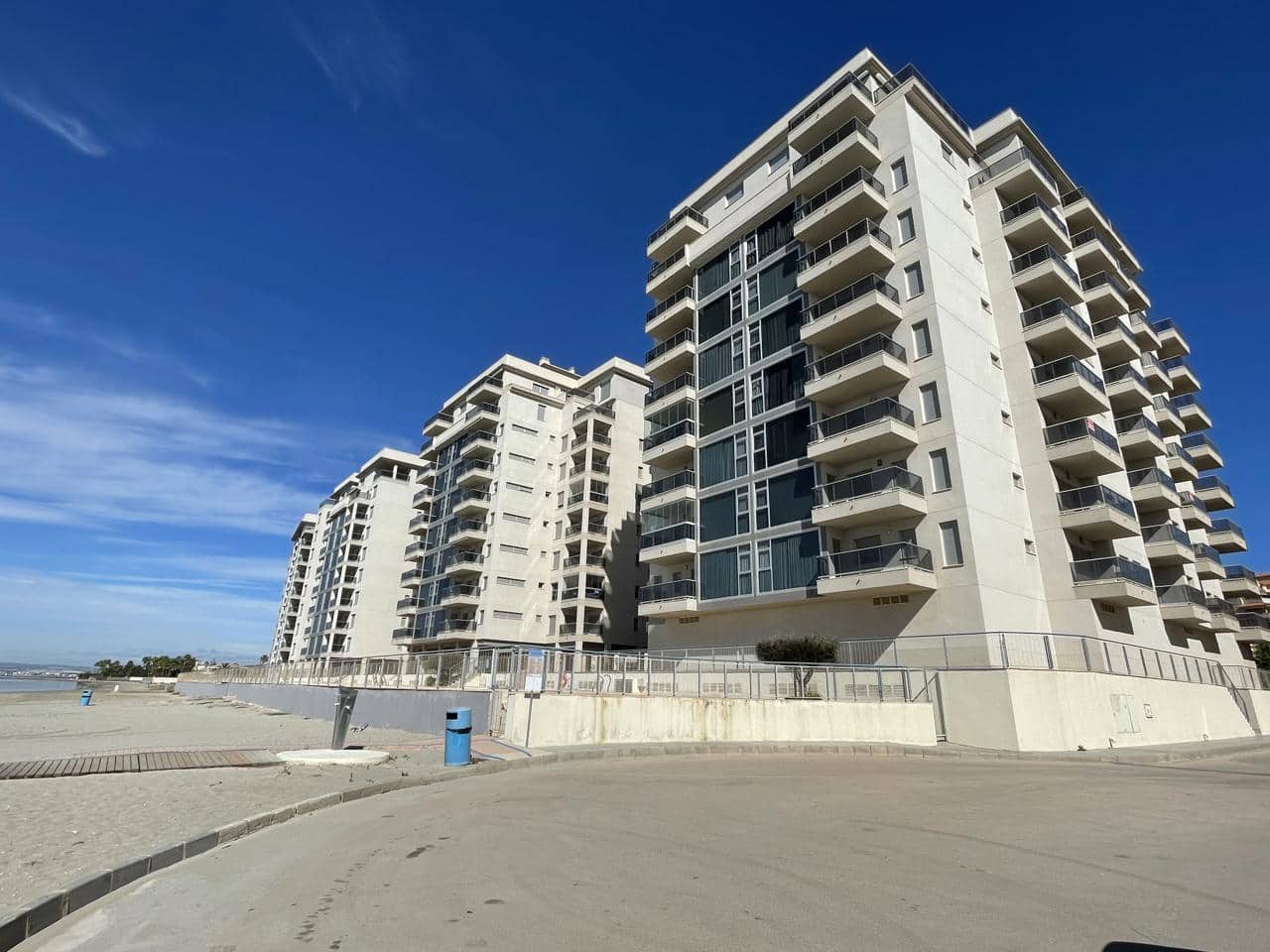 2 quarto Apartamento para venda em La Manga del Mar Menor com piscina garagem - 269 000 € (Ref: 10131274)