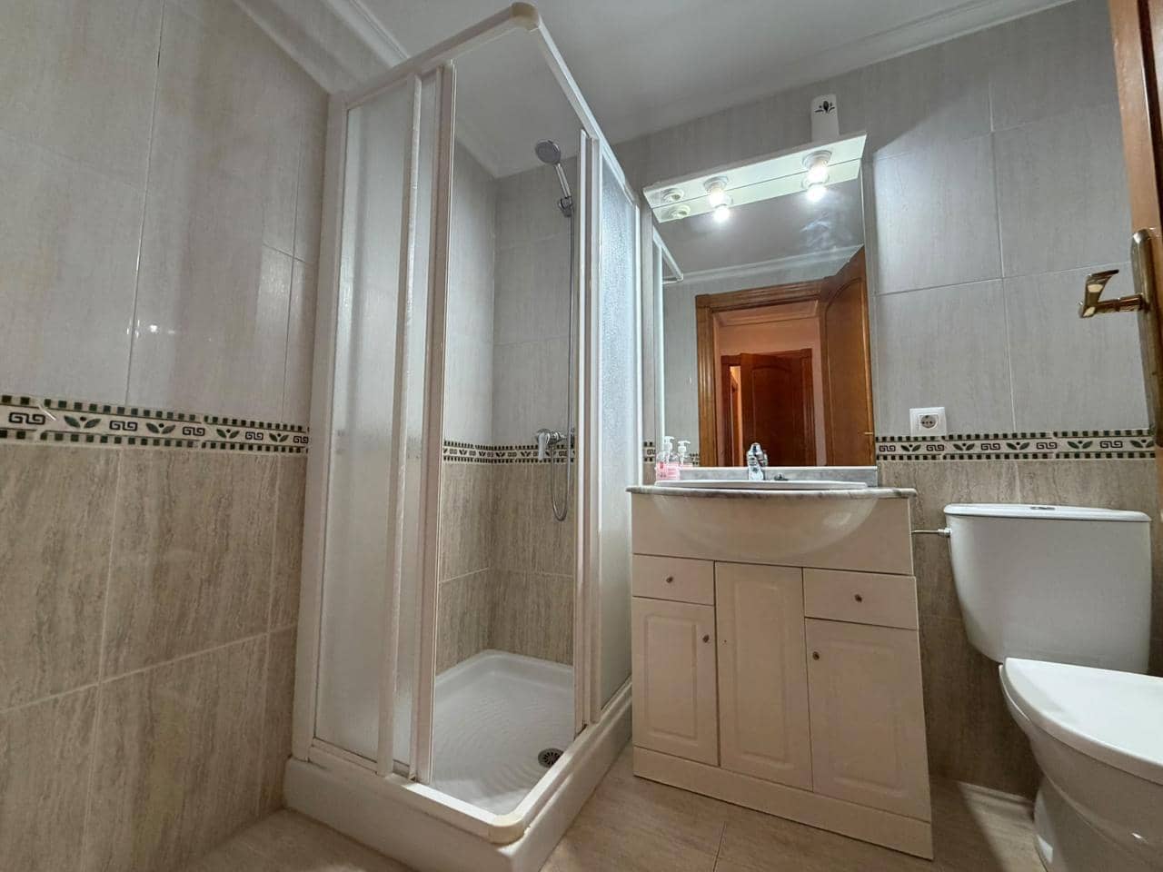 2 bedroom Flat for sale in La Manga del Mar Menor with pool garage - € 185,000 (Ref: 10161951)