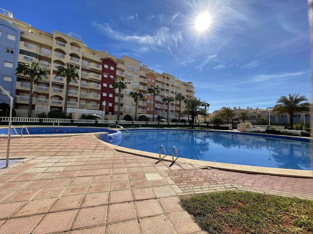 2 bedroom Flat for sale in La Manga del Mar Menor with pool garage - € 185,000 (Ref: 10161951)