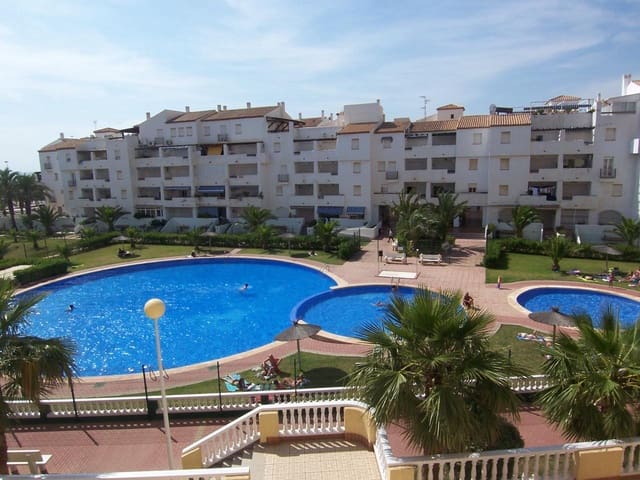 2 soverom Leilighet til salgs i La Manga del Mar Menor med svømmebasseng garasje - € 185 000 (Ref: 10161951)