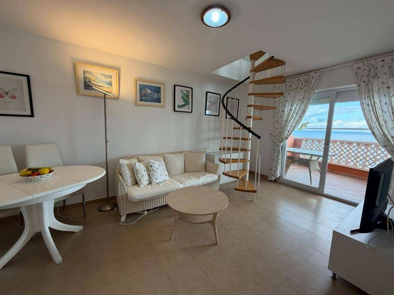 2 makuuhuone Asunto myytävänä paikassa La Manga del Mar Menor mukana uima-altaan 
autotalli - 257 500 € (Ref: 10167496)