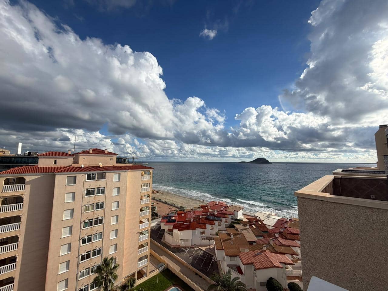 2 makuuhuone Asunto myytävänä paikassa La Manga del Mar Menor mukana uima-altaan 
autotalli - 257 500 € (Ref: 10167496)