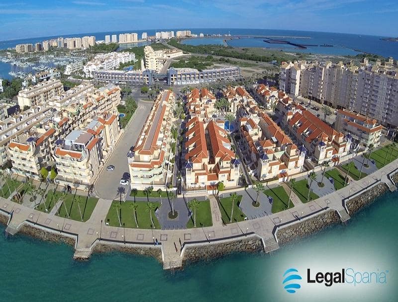 3 soveværelse Lejlighed til salg i La Manga del Mar Menor med swimmingpool garage - € 298.000 (Ref: 10170038)