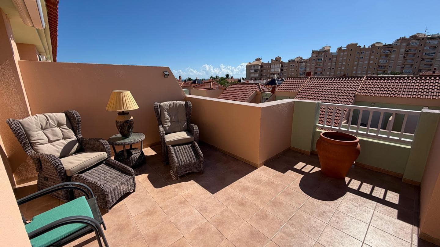 3 soveværelse Lejlighed til salg i La Manga del Mar Menor med swimmingpool garage - € 298.000 (Ref: 10170038)