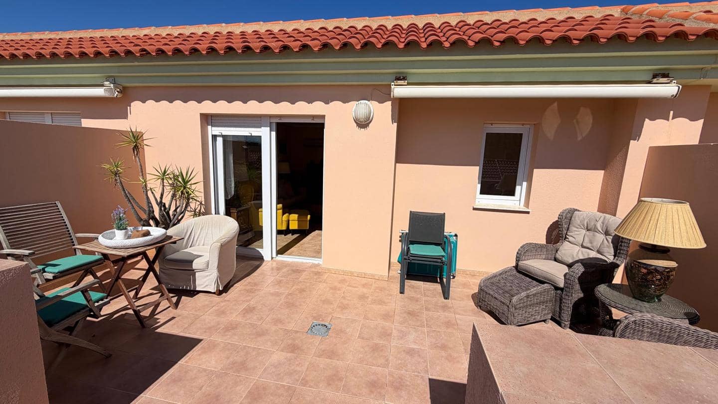 3 soveværelse Lejlighed til salg i La Manga del Mar Menor med swimmingpool garage - € 298.000 (Ref: 10170038)