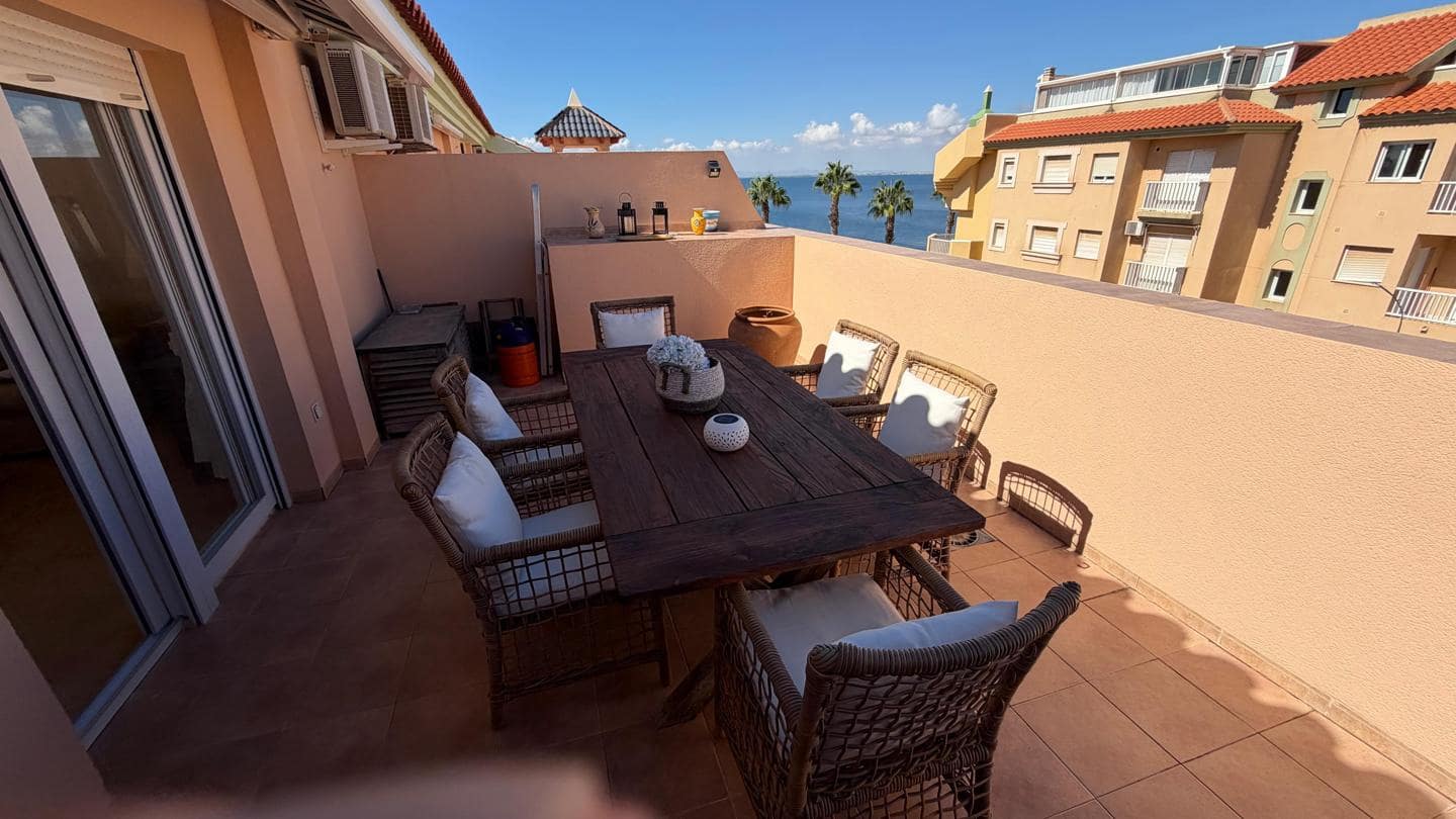 3 soveværelse Lejlighed til salg i La Manga del Mar Menor med swimmingpool garage - € 298.000 (Ref: 10170038)