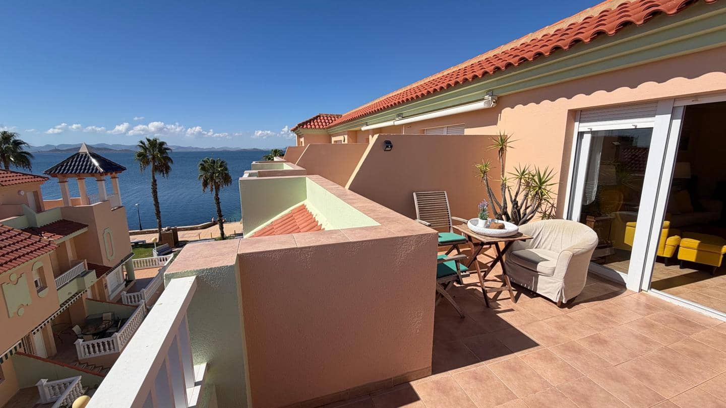 3 soveværelse Lejlighed til salg i La Manga del Mar Menor med swimmingpool garage - € 298.000 (Ref: 10170038)