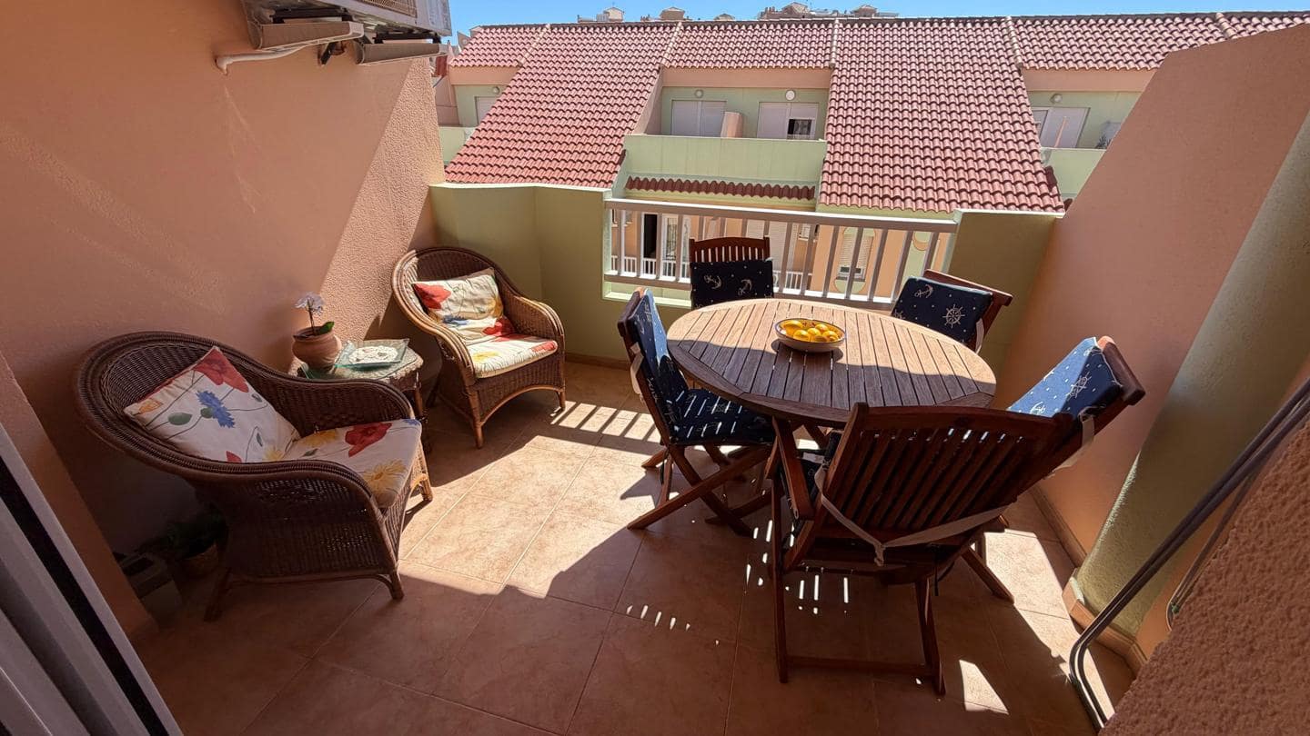 3 soveværelse Lejlighed til salg i La Manga del Mar Menor med swimmingpool garage - € 298.000 (Ref: 10170038)