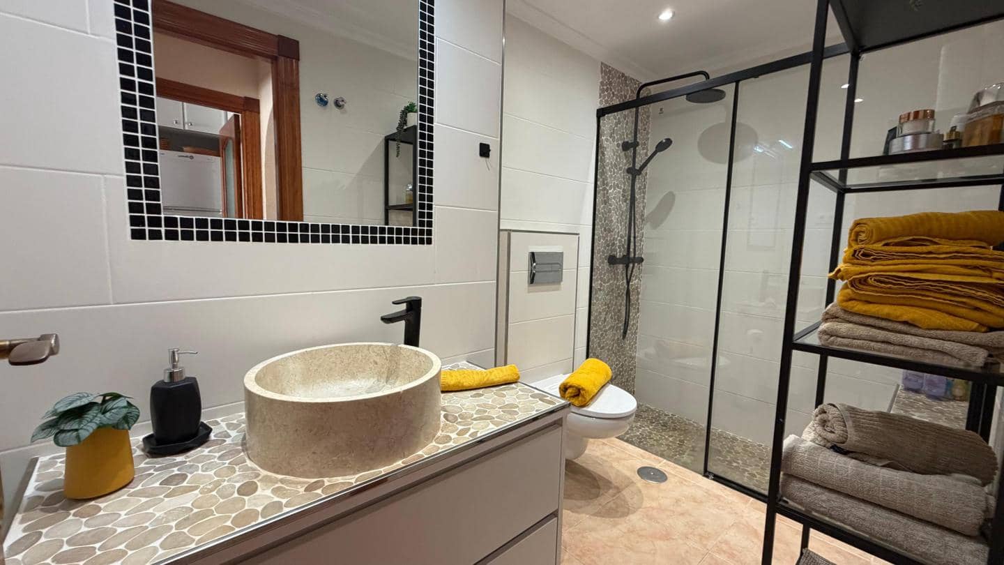 3 soveværelse Lejlighed til salg i La Manga del Mar Menor med swimmingpool garage - € 298.000 (Ref: 10170038)