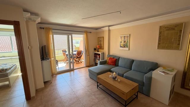 3 makuuhuone Asunto myytävänä paikassa La Manga del Mar Menor mukana uima-altaan 
autotalli - 298 000 € (Ref: 10170038)