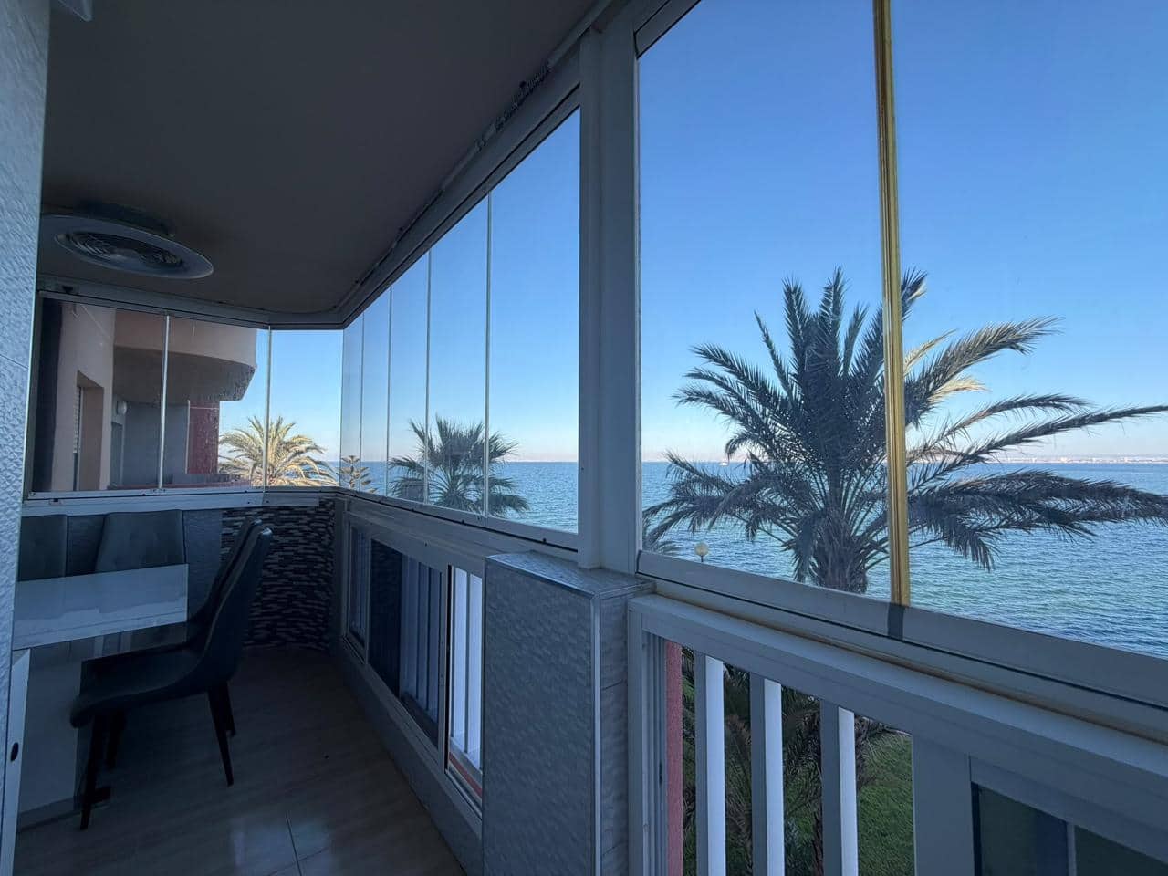 3 soverom Leilighet til salgs i La Manga del Mar Menor med svømmebasseng garasje - € 290 000 (Ref: 10183920)