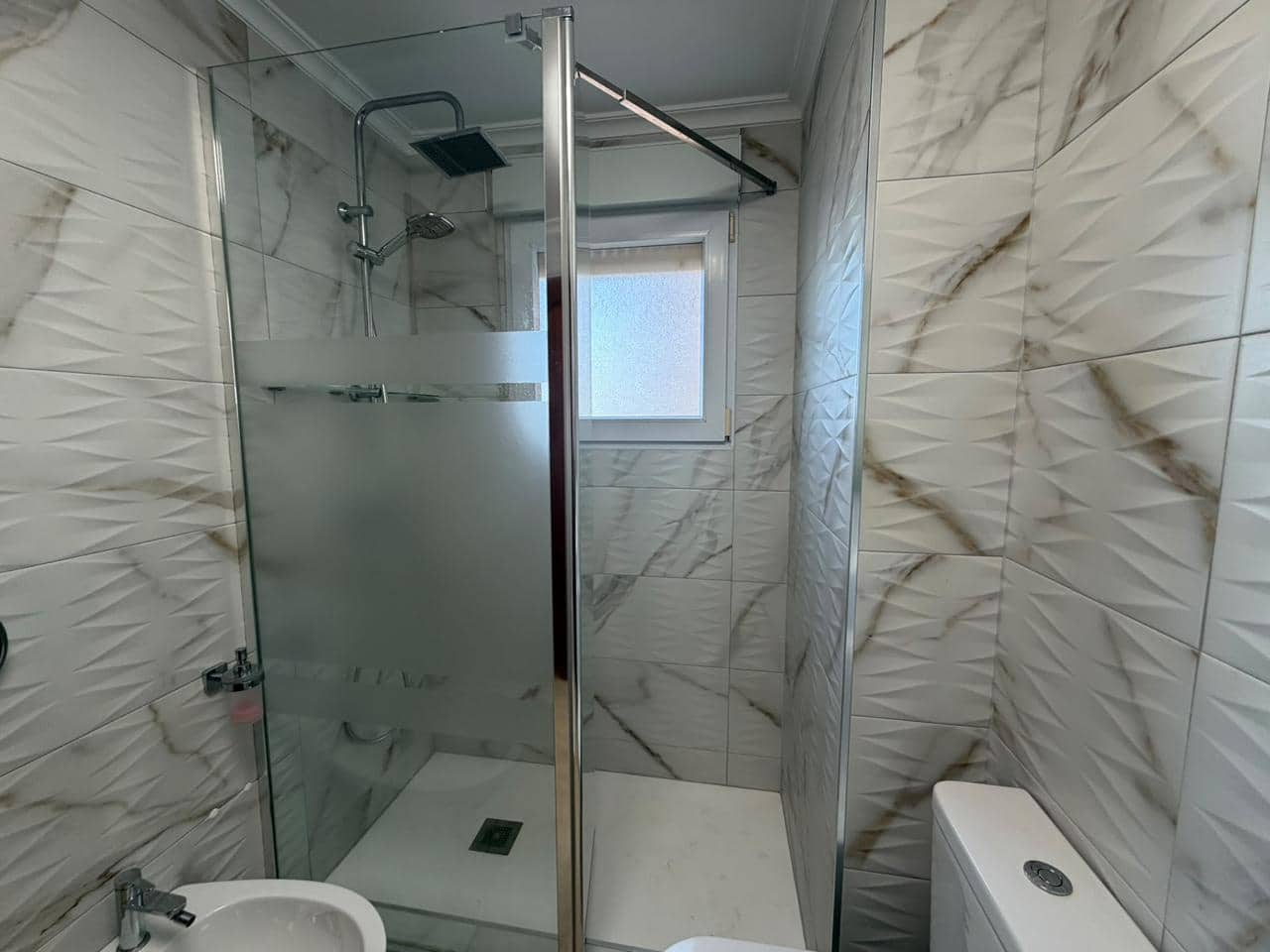 3 soverom Leilighet til salgs i La Manga del Mar Menor med svømmebasseng garasje - € 290 000 (Ref: 10183920)