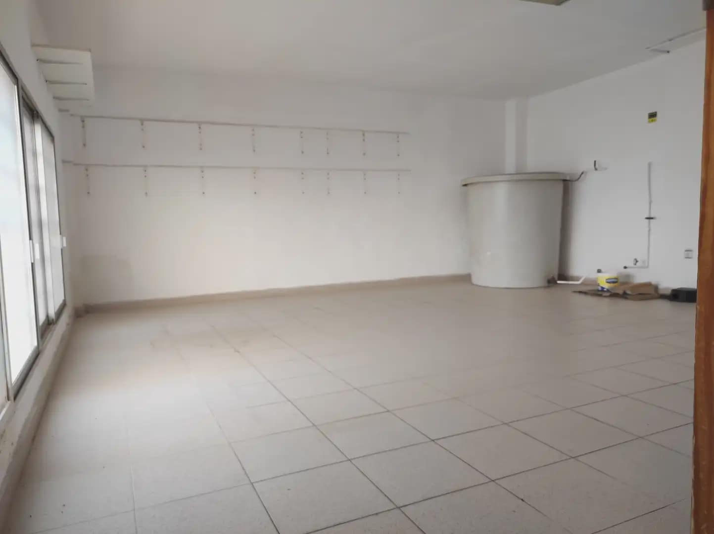 Kaupallinen myytävänä paikassa Beniajan - 150 000 € (Ref: 10045536)