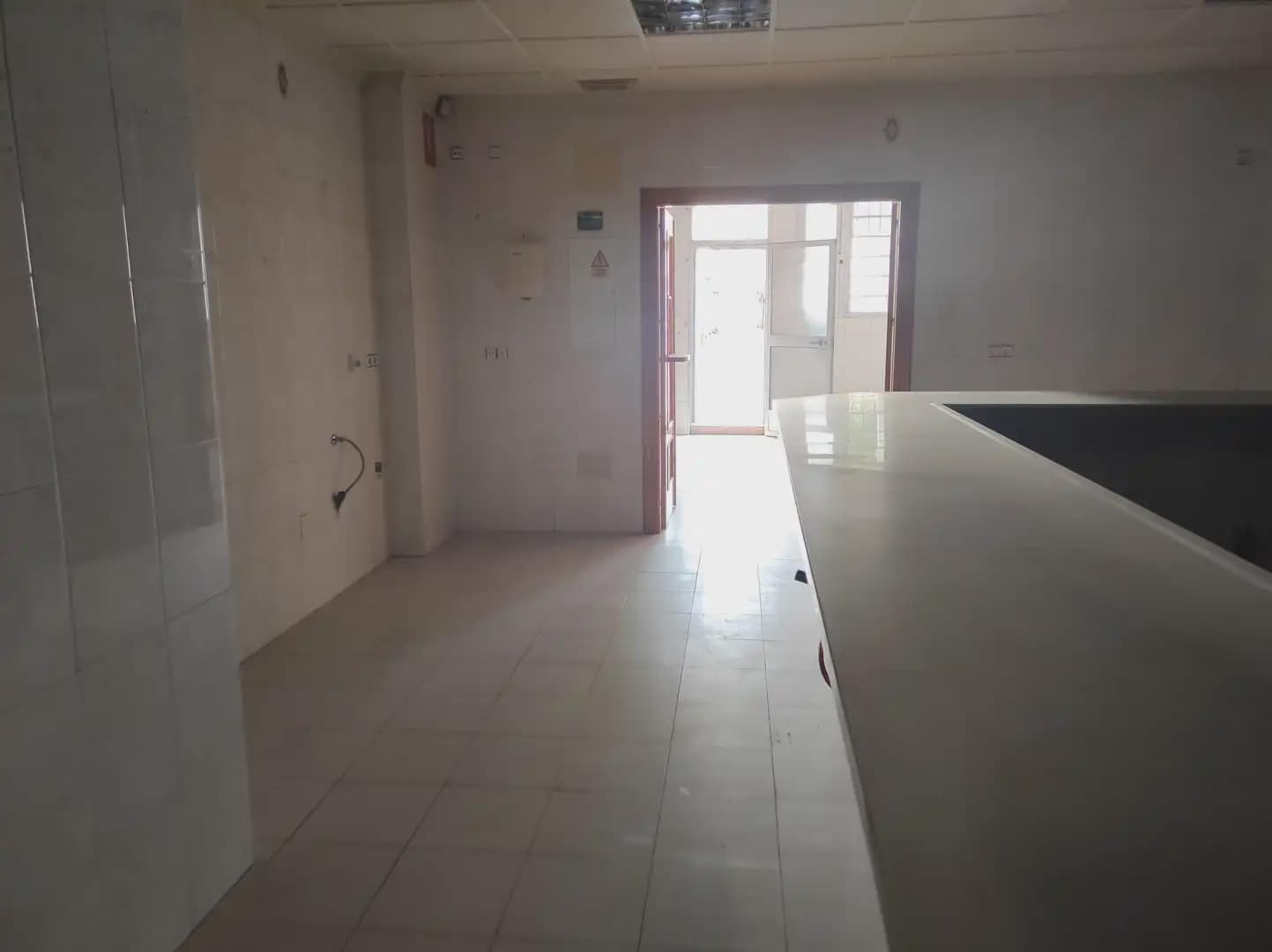 Kaupallinen myytävänä paikassa Beniajan - 150 000 € (Ref: 10045536)