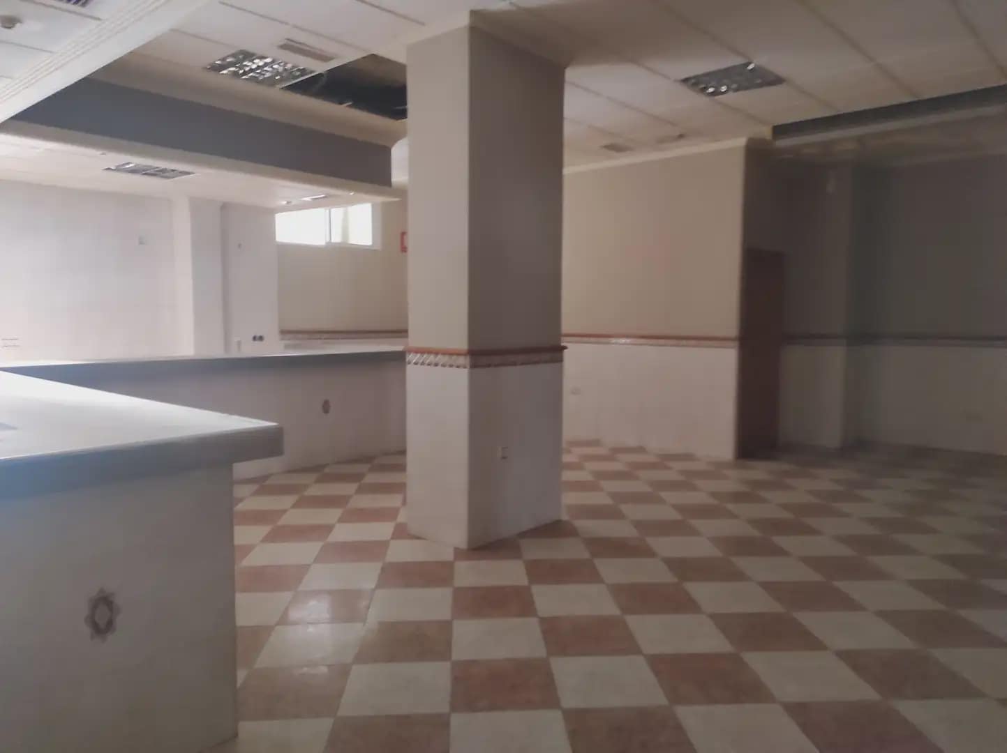 Kaupallinen myytävänä paikassa Beniajan - 150 000 € (Ref: 10045536)