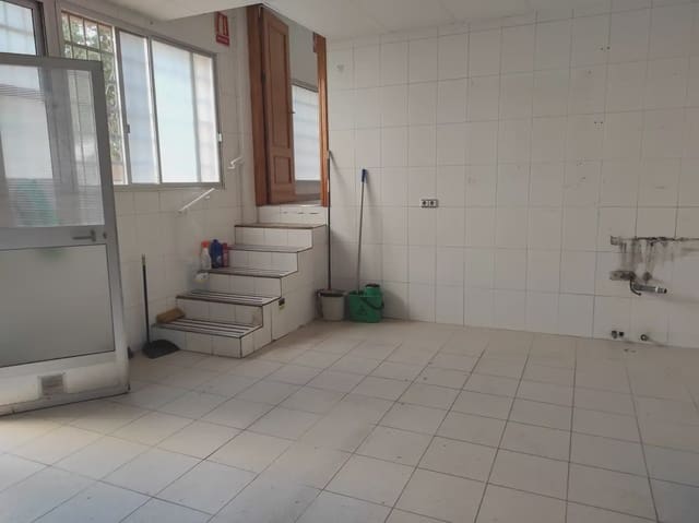 Gewerbe zu verkaufen in Beniaján, Murcia Stadt - 150.000 € (Ref: 10045536)