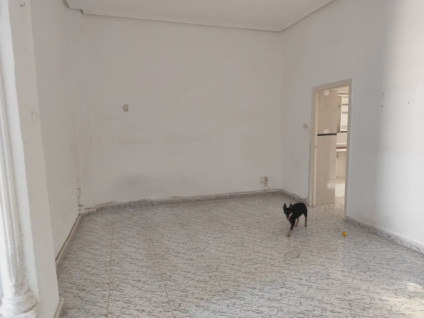 4 chambre Finca/Maison de Campagne à vendre à Beniajan avec garage - 150 000 € (Ref: 10045541)