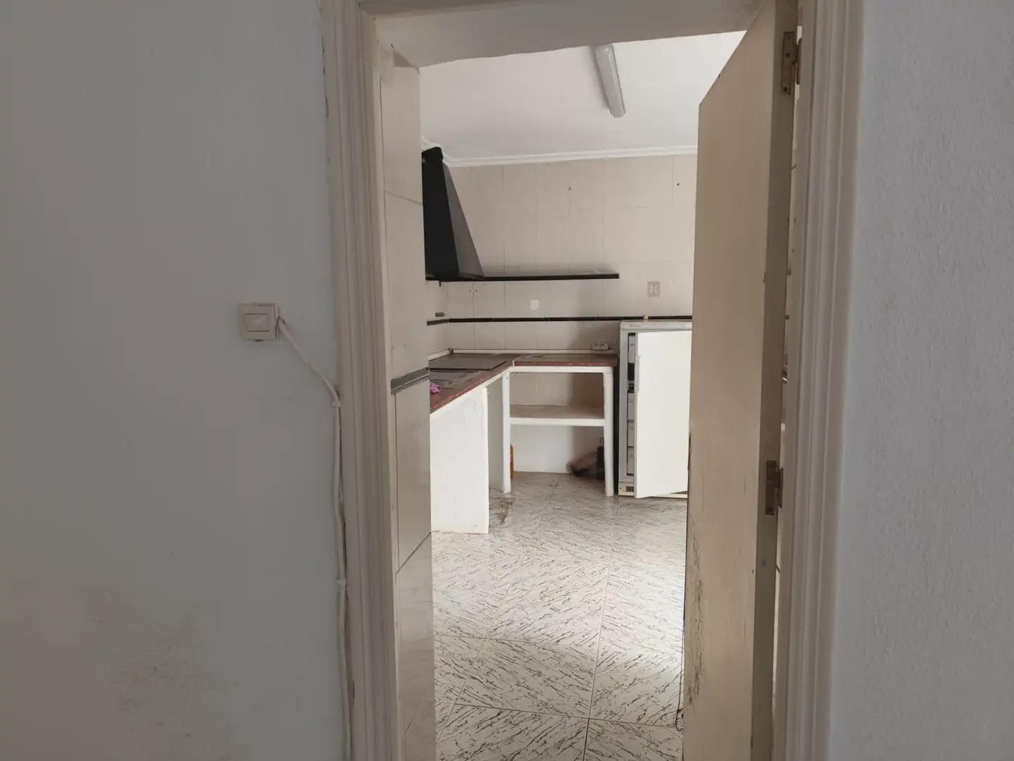 4 chambre Finca/Maison de Campagne à vendre à Beniajan avec garage - 150 000 € (Ref: 10045541)