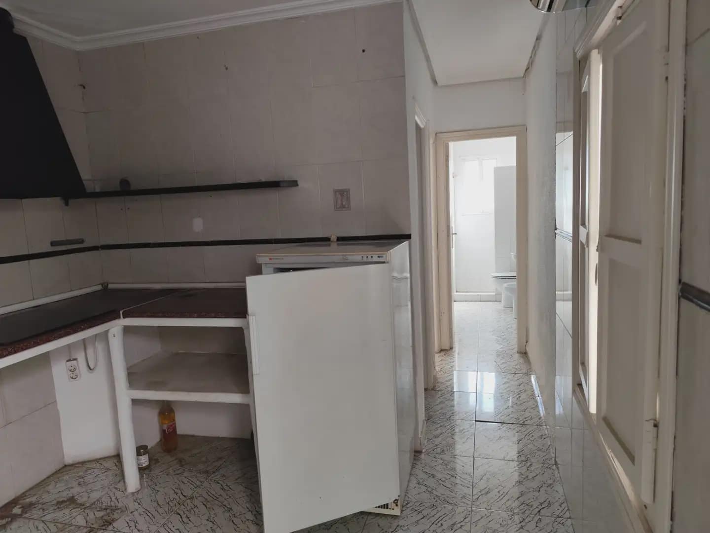 4 chambre Finca/Maison de Campagne à vendre à Beniajan avec garage - 150 000 € (Ref: 10045541)