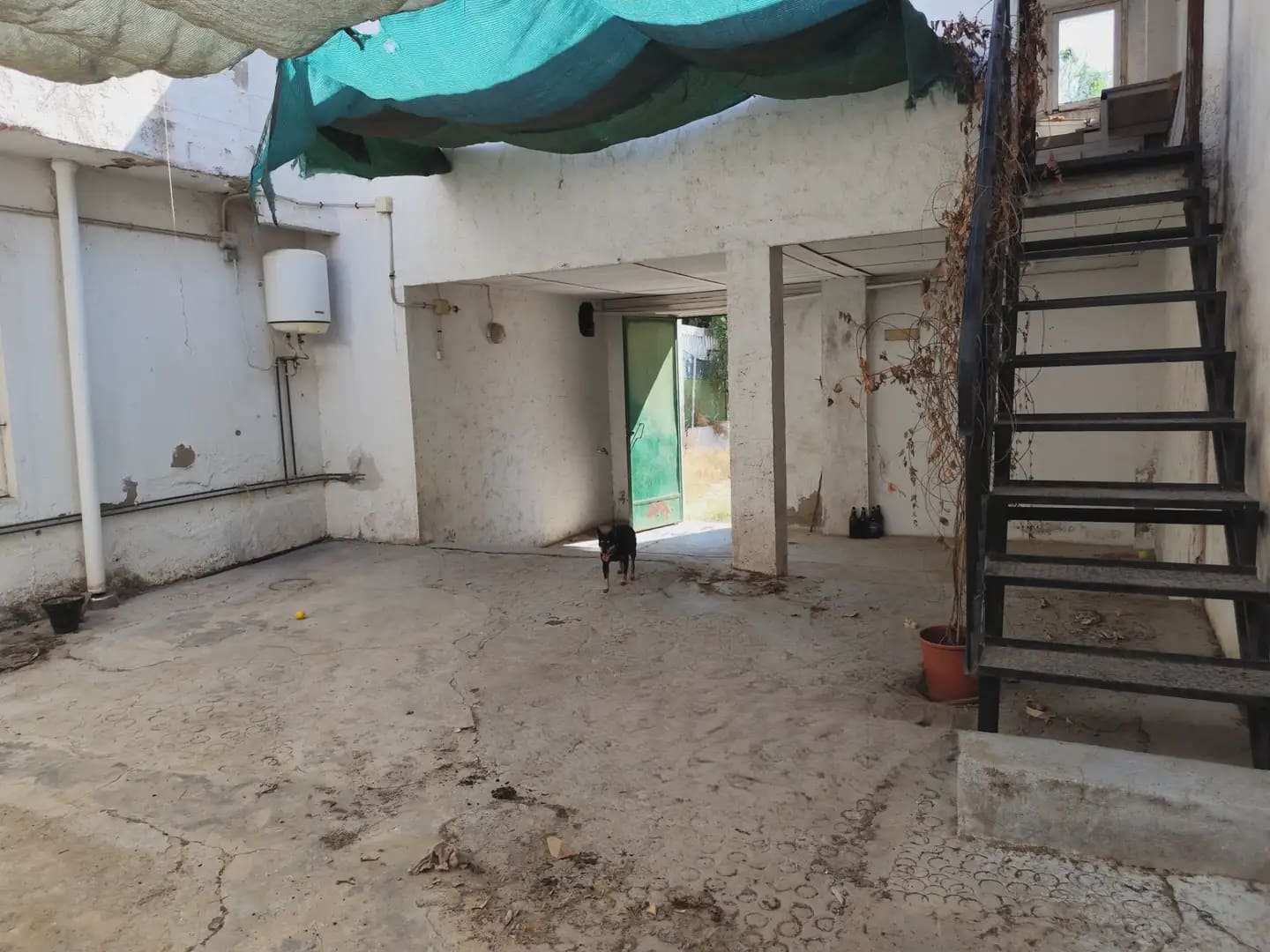 4 chambre Finca/Maison de Campagne à vendre à Beniajan avec garage - 150 000 € (Ref: 10045541)