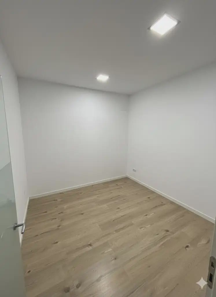 Kaupallinen myytävänä paikassa Beniajan - 130 000 € (Ref: 10045545)