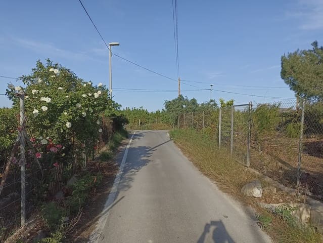 Grunde uden byggetilladelser til salg i Torreagüera, Murcia by - € 30.000 (Ref: 10045550)