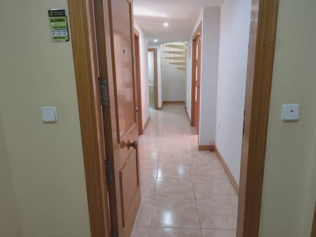 5 makuuhuone Kattohuoneisto myytävänä paikassa Puente Tocinos, Murcia kaupunki mukana 
autotalli - 310 000 € (Ref: 10045554)
