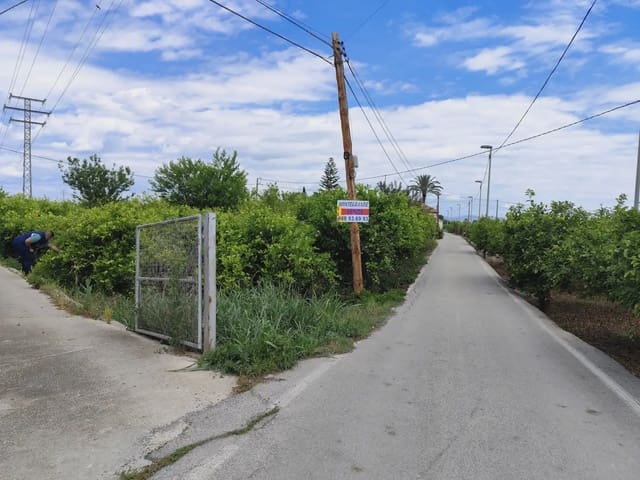 Grunde uden byggetilladelser til salg i Torreagüera, Murcia by - € 50.000 (Ref: 10045556)