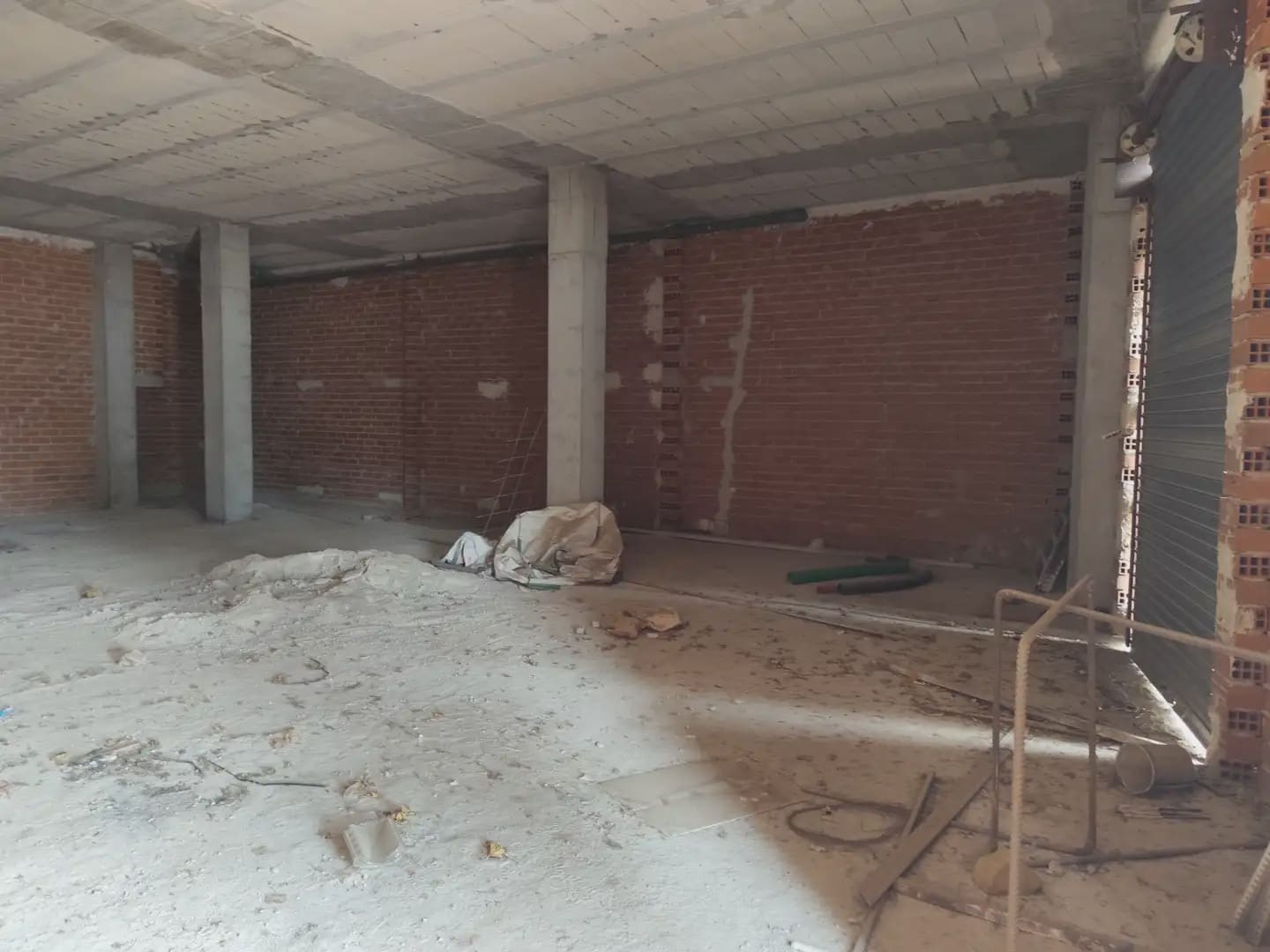 Kaupallinen myytävänä paikassa San Jose de la Vega - 130 000 € (Ref: 10045559)