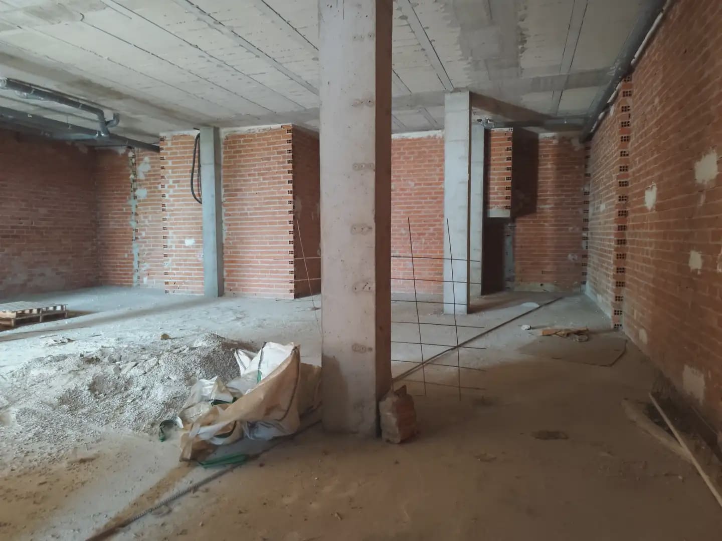 Kaupallinen myytävänä paikassa San Jose de la Vega - 130 000 € (Ref: 10045559)