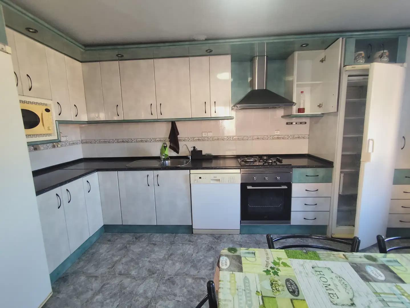 Piso de 3 habitaciones en Torreagüera en venta con garaje - 119.900 € (Ref: 10057196)
