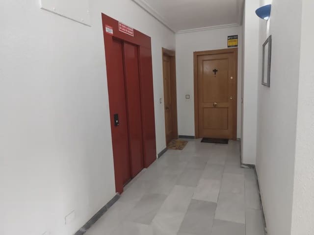 4 chambre Appartement à vendre à Beniaján, Murcie ville avec garage - 119 500 € (Ref: 10100591)