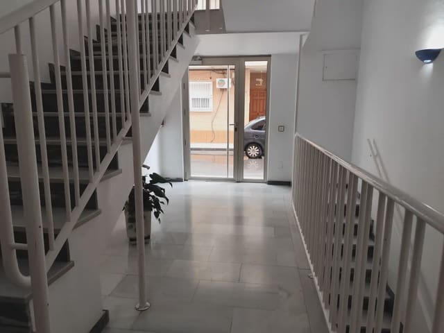 4 chambre Appartement à vendre à Beniaján, Murcie ville avec garage - 119 500 € (Ref: 10100591)