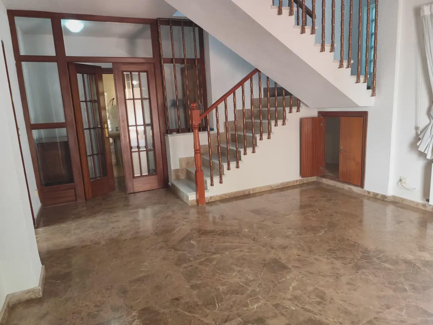 4 bedroom Townhouse for sale in Beniajan with garage - € 220,000 (Ref: 10101186)