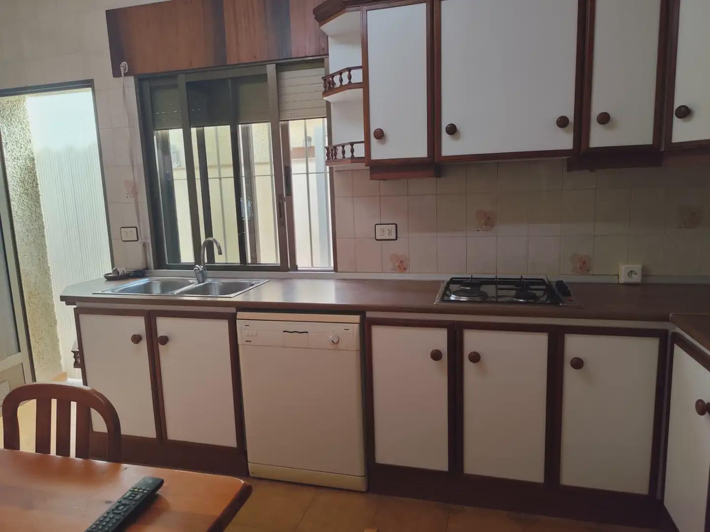 4 bedroom Townhouse for sale in Beniajan with garage - € 220,000 (Ref: 10101186)