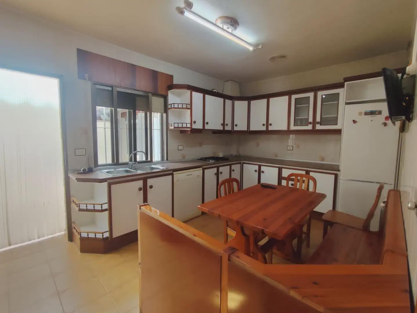 4 bedroom Townhouse for sale in Beniajan with garage - € 220,000 (Ref: 10101186)