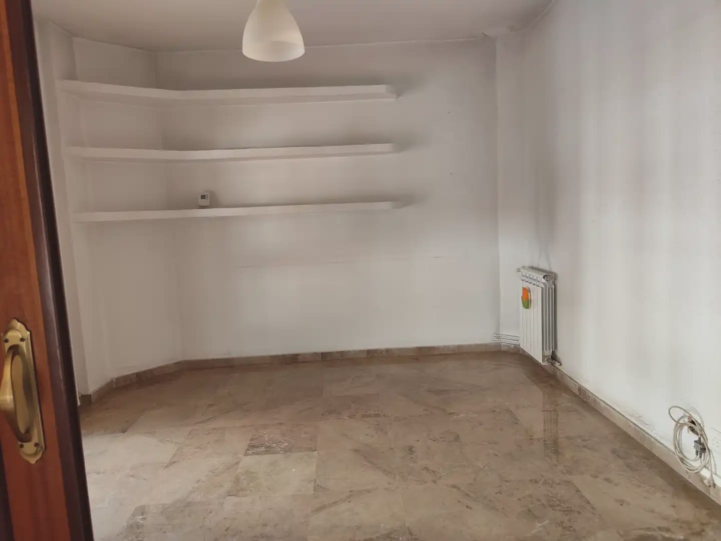 4 bedroom Townhouse for sale in Beniajan with garage - € 220,000 (Ref: 10101186)