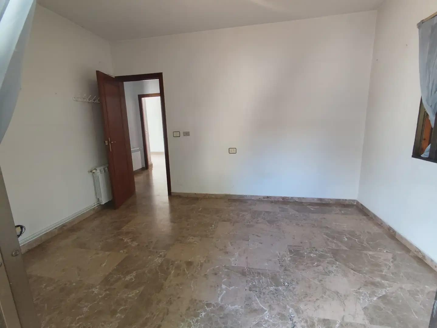 4 bedroom Townhouse for sale in Beniajan with garage - € 220,000 (Ref: 10101186)