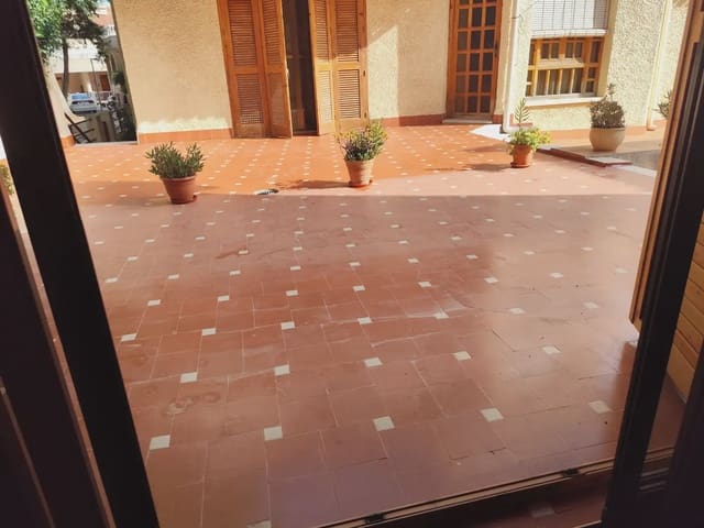 4 bedroom Townhouse for sale in Beniaján, Murcia city with garage - € 220,000 (Ref: 10101186)