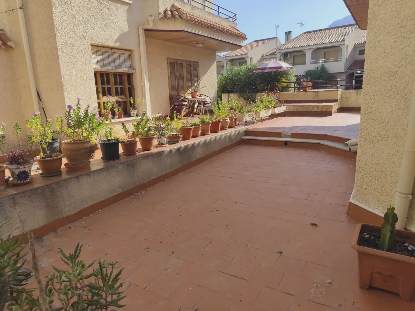 4 bedroom Townhouse for sale in Beniajan with garage - € 220,000 (Ref: 10101186)