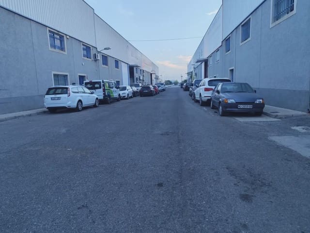 Kaupallinen myytävänä paikassa San Gines, Murcia kaupunki - 160 000 € (Ref: 10130169)