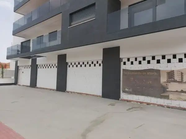 Komercyjne na sprzedaż w Zarandona, Miasto Murcja - 315 000 € (Ref: 10172169)