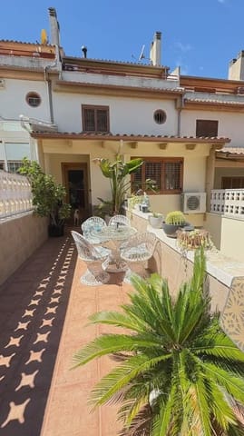 4 soveværelse Byhus til salg i Santo Angel, Murcia by med swimmingpool garage - € 395.000 (Ref: 10172179)