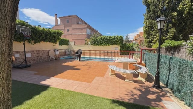 4 soveværelse Byhus til salg i Santo Angel, Murcia by med swimmingpool garage - € 395.000 (Ref: 10172179)