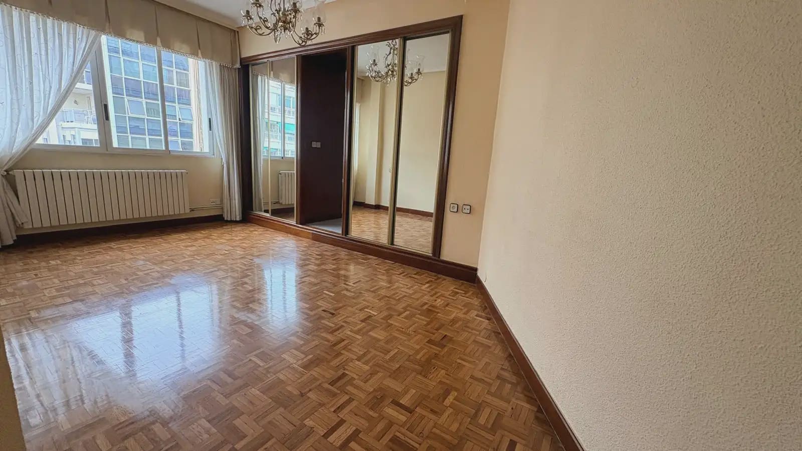 5 slaapkamer Flat te koop in Murcia stad - € 800.000 (Ref: 10172181)