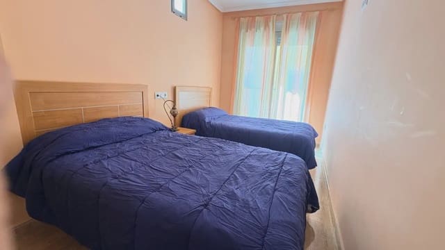 Piso de 3 habitaciones en Centro, Los Alcázares en venta con garaje - 280.000 € (Ref: 10172185)