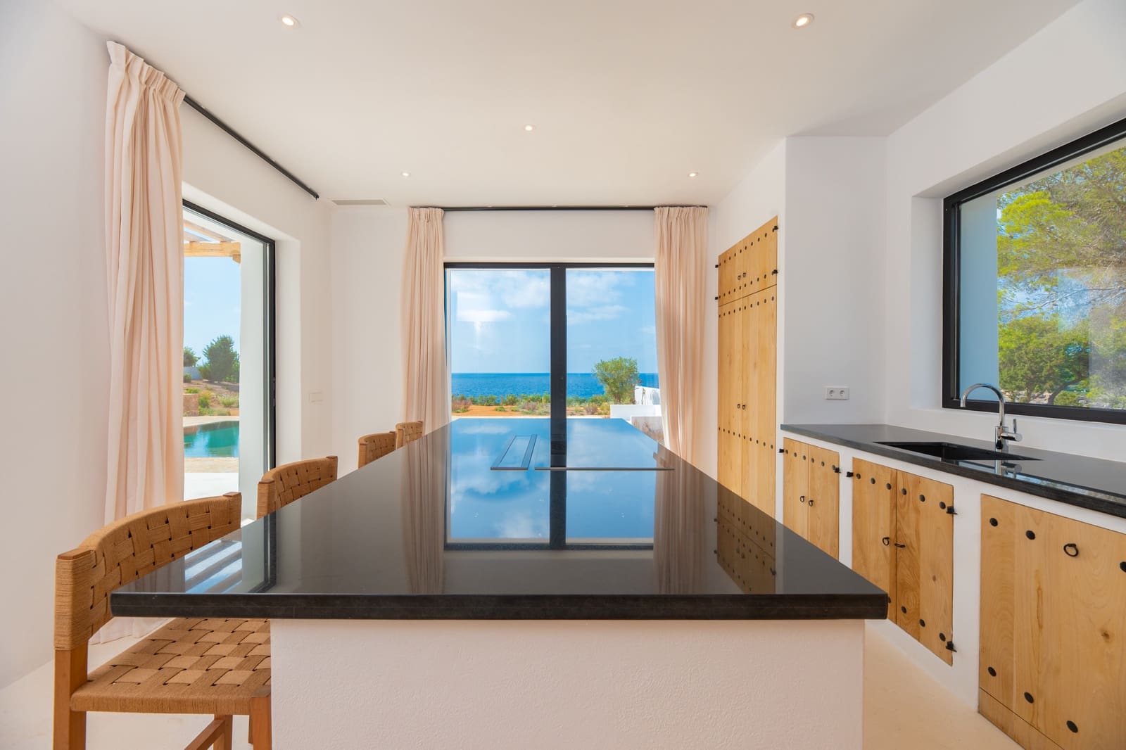 5 Zimmer Villa zu verkaufen in Cala Llenya mit Pool Garage - 8.900.000 € (Ref: 10048444)