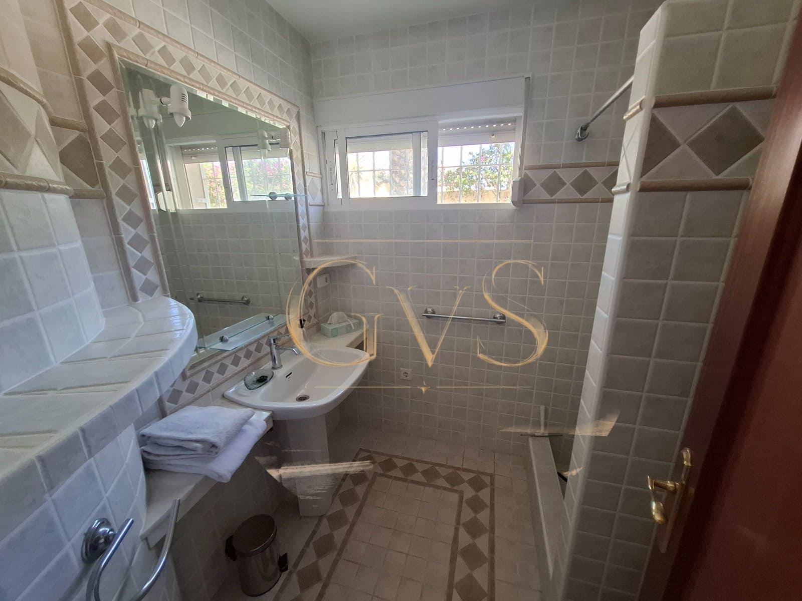 4 sovrum Villa till salu i San Miguel de Salinas med pool garage - 575 000 € (Ref: 10010228)
