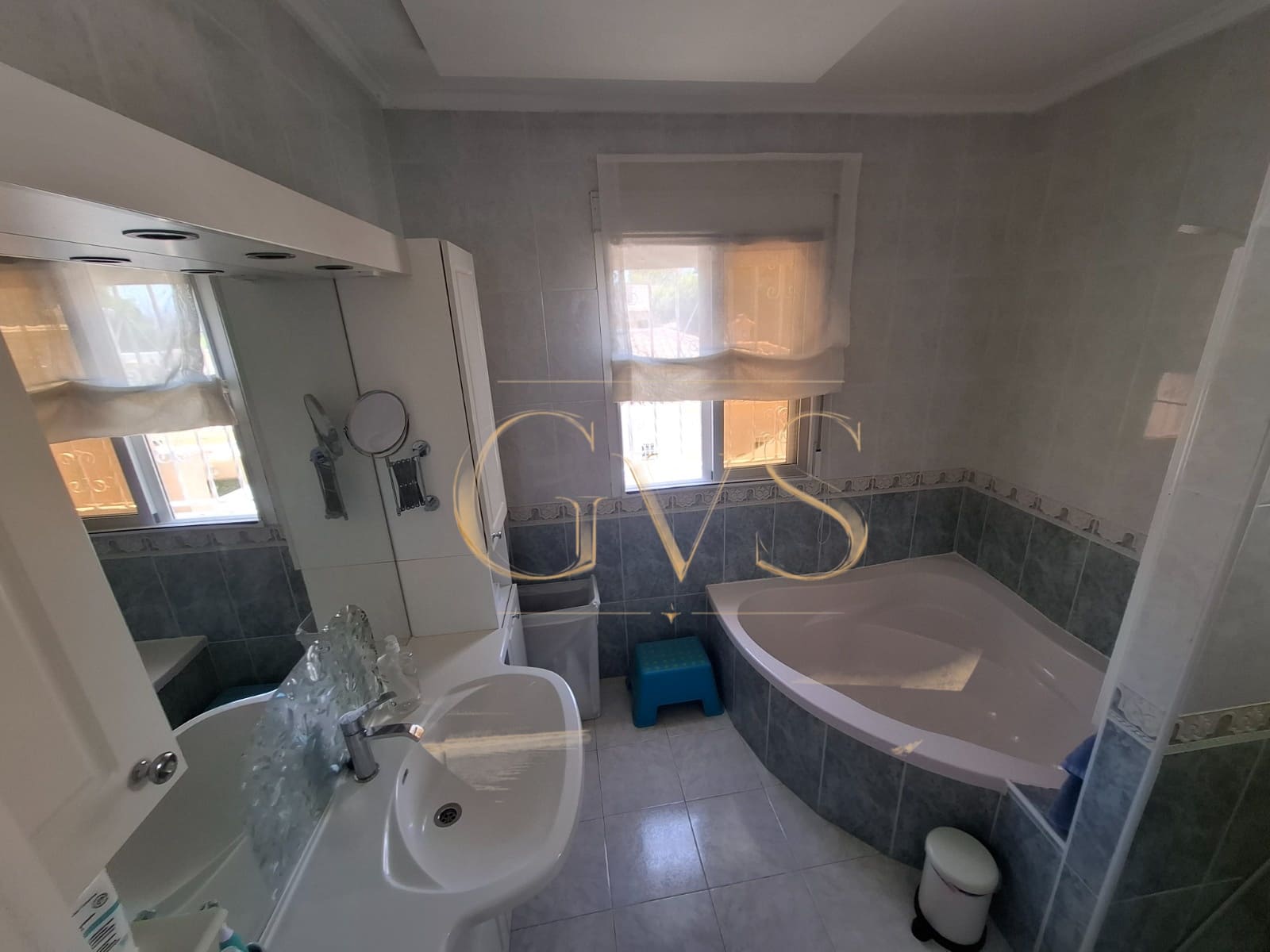 4 sovrum Villa till salu i San Miguel de Salinas med pool garage - 575 000 € (Ref: 10010228)